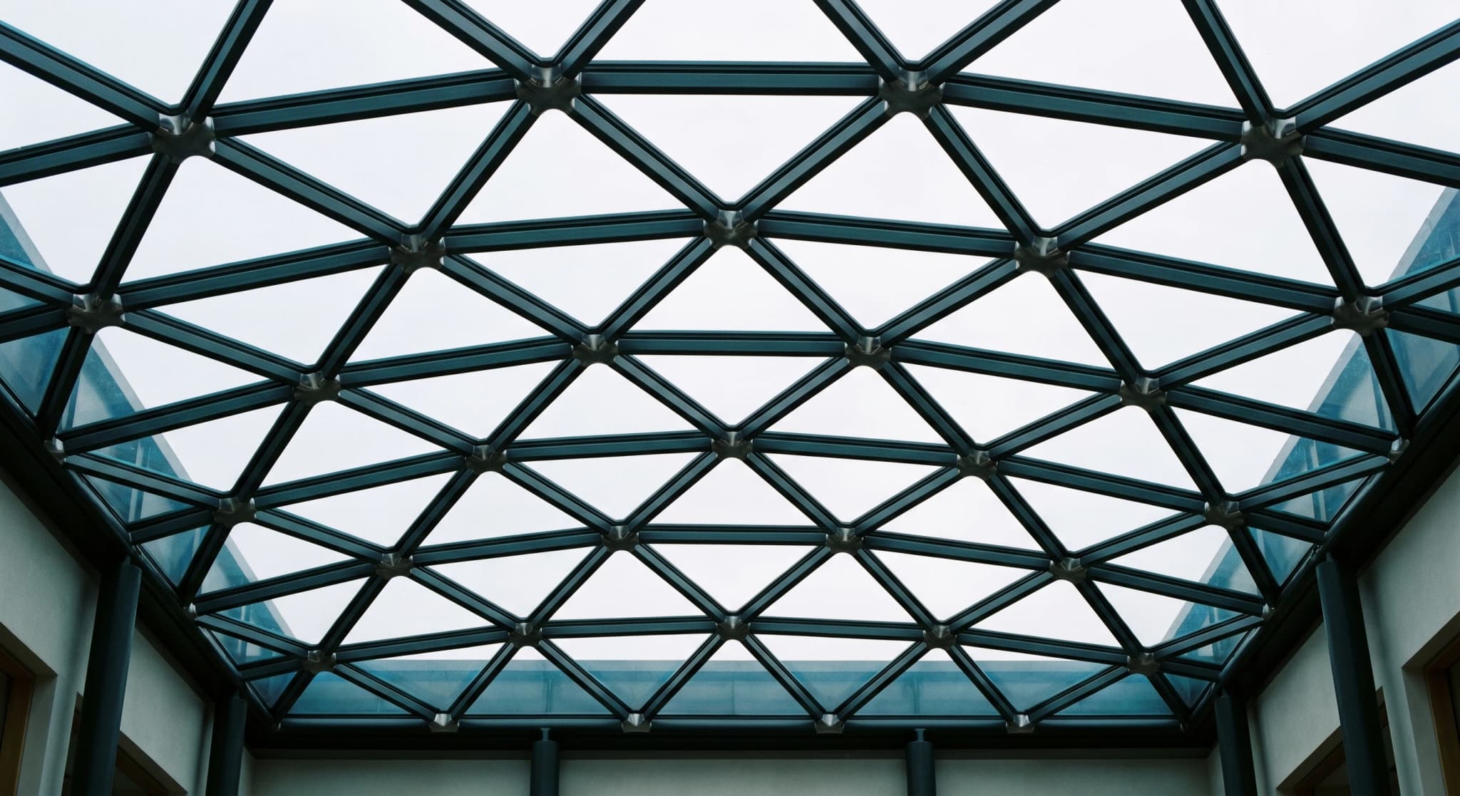Parametric skylight with optimised geometry and long-span jumbo glazing